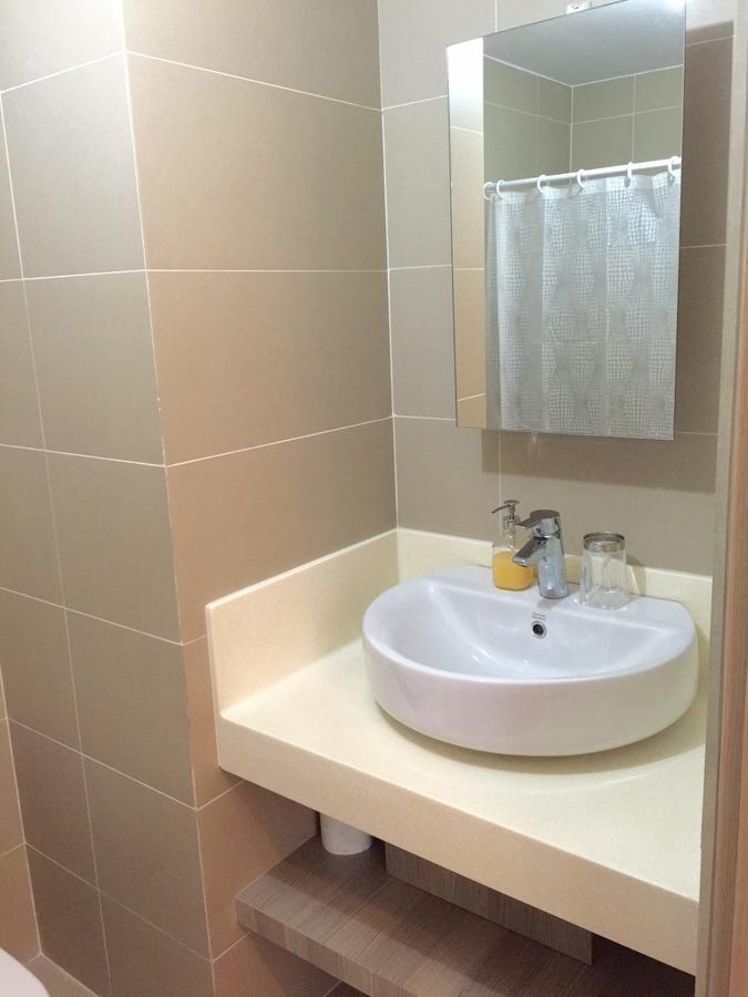 Antel Serenity Suites At Poblacion Makati Makati City Luaran gambar